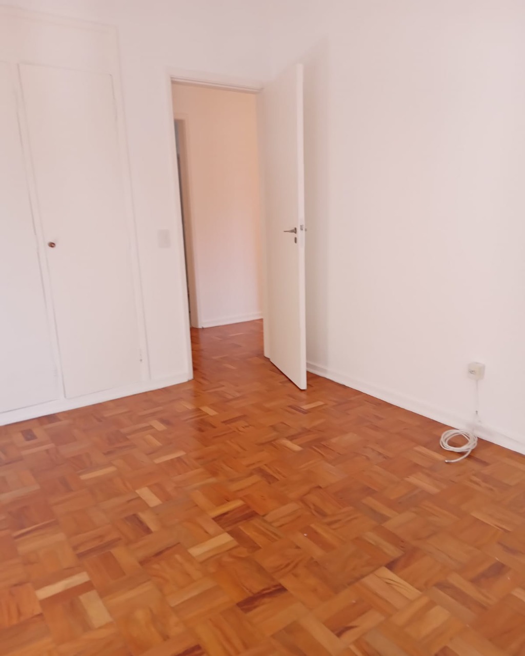 Apartamento para alugar com 2 quartos, 94m² - Foto 17