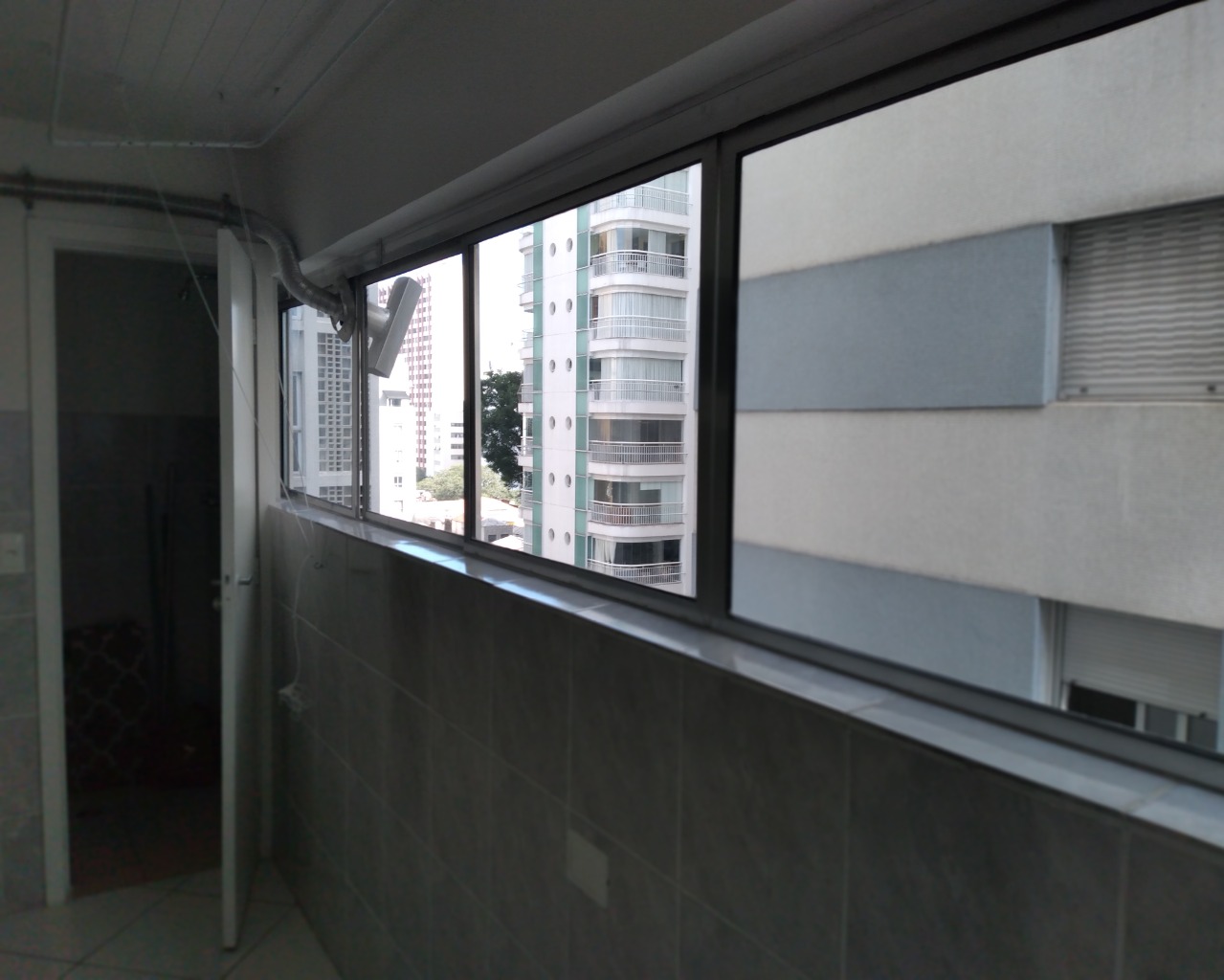 Apartamento para alugar com 2 quartos, 120m² - Foto 8