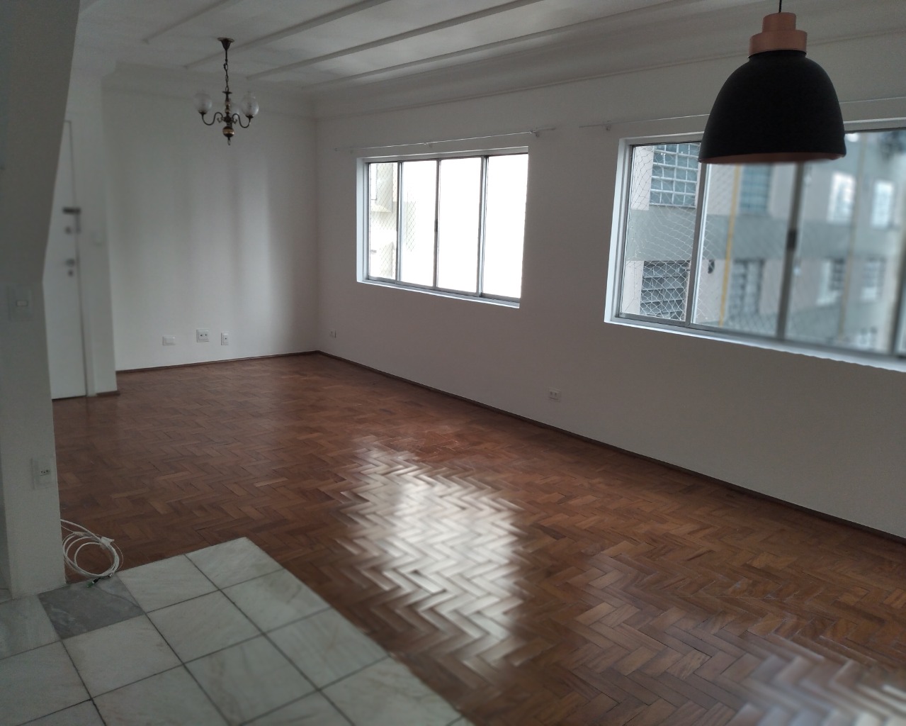 Apartamento para alugar com 2 quartos, 120m² - Foto 2