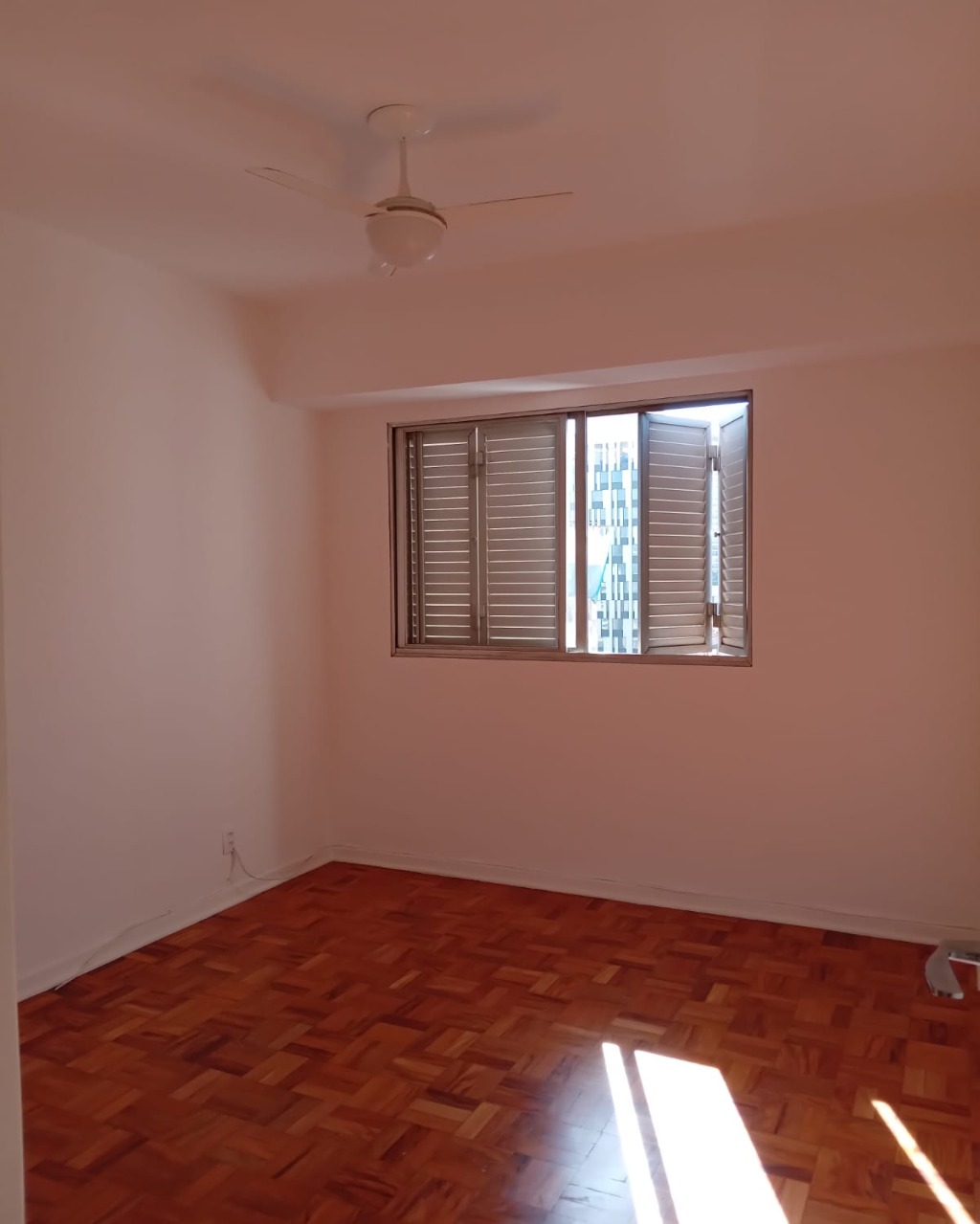 Apartamento para alugar com 2 quartos, 94m² - Foto 26