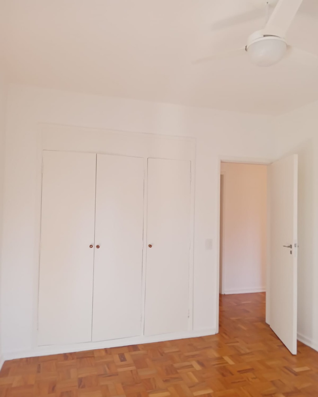 Apartamento para alugar com 2 quartos, 94m² - Foto 30