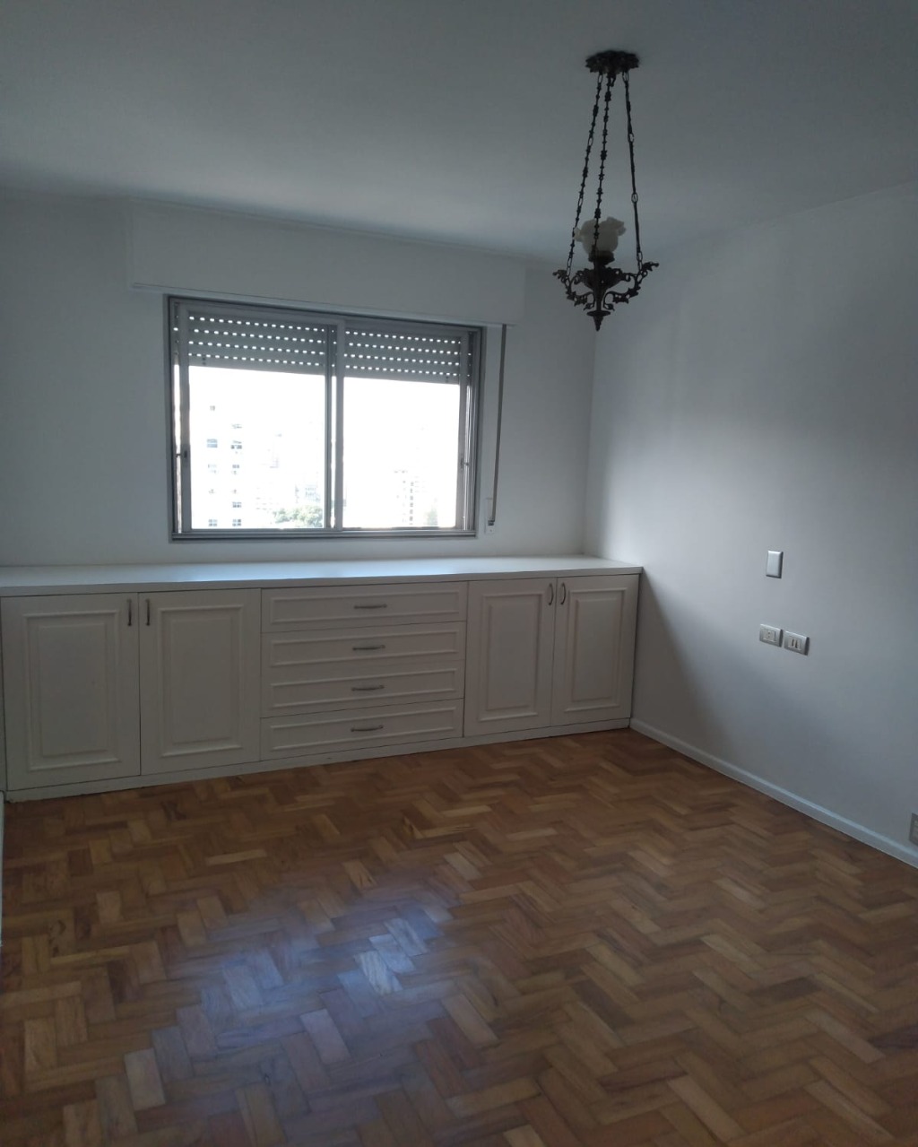 Apartamento para alugar com 3 quartos, 130m² - Foto 9