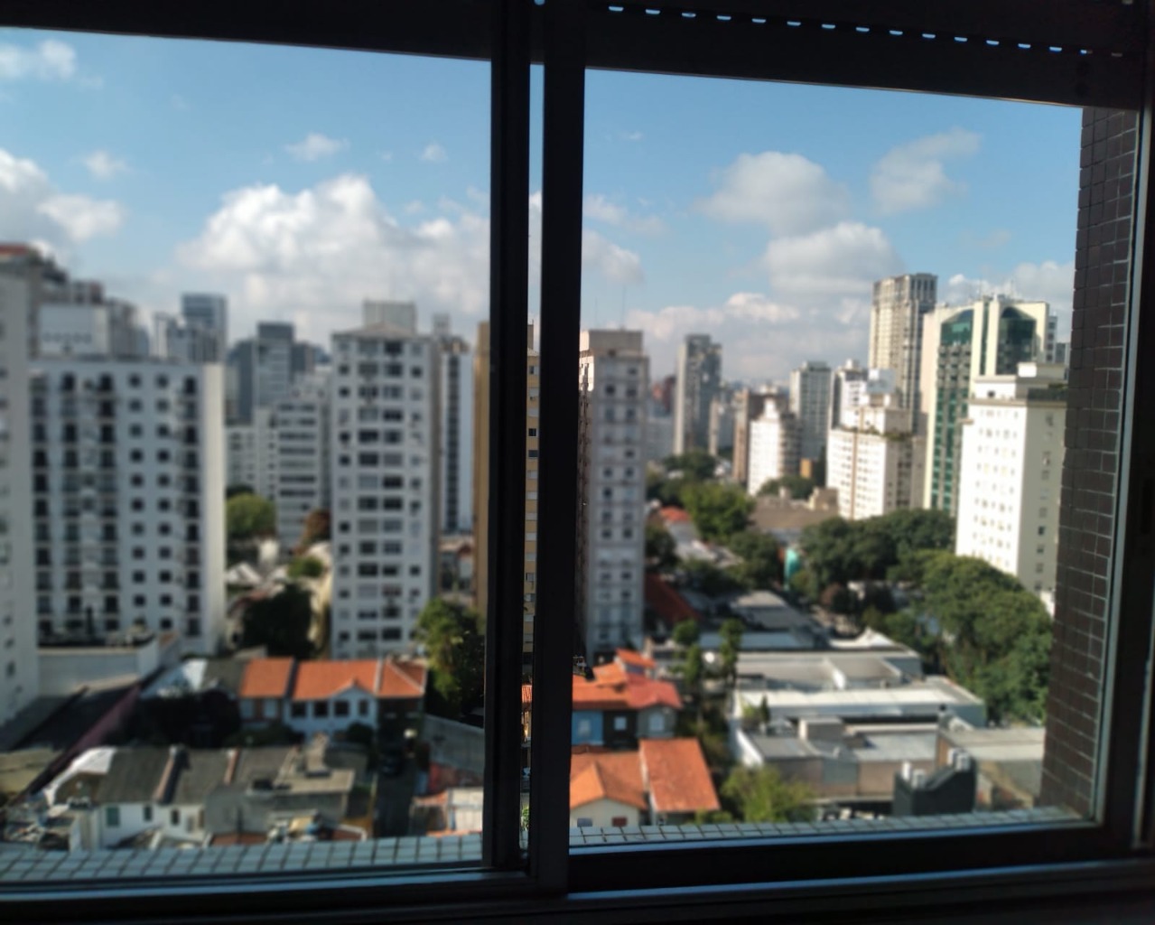 Apartamento para alugar com 3 quartos, 130m² - Foto 42