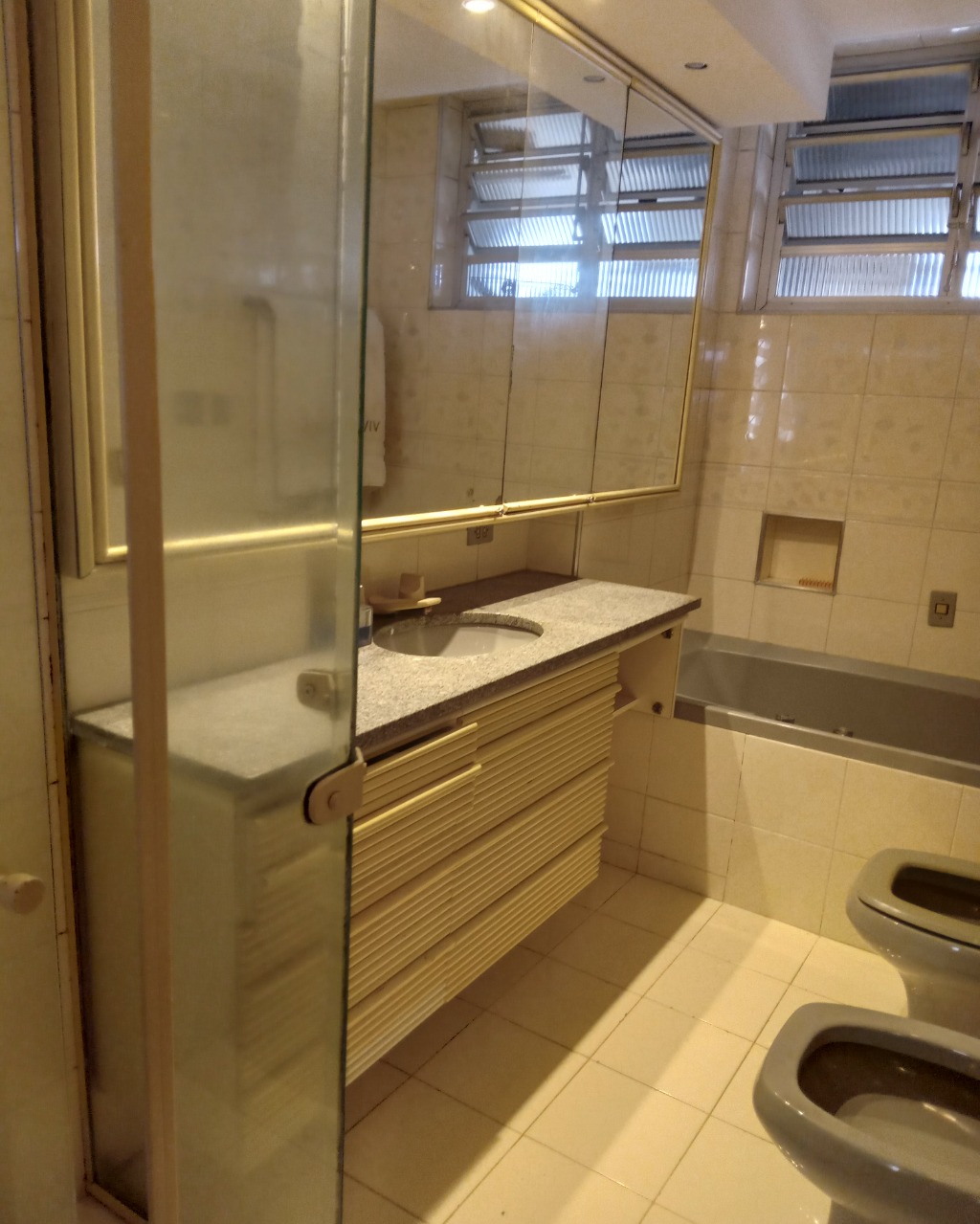 Apartamento para alugar com 4 quartos, 290m² - Foto 54