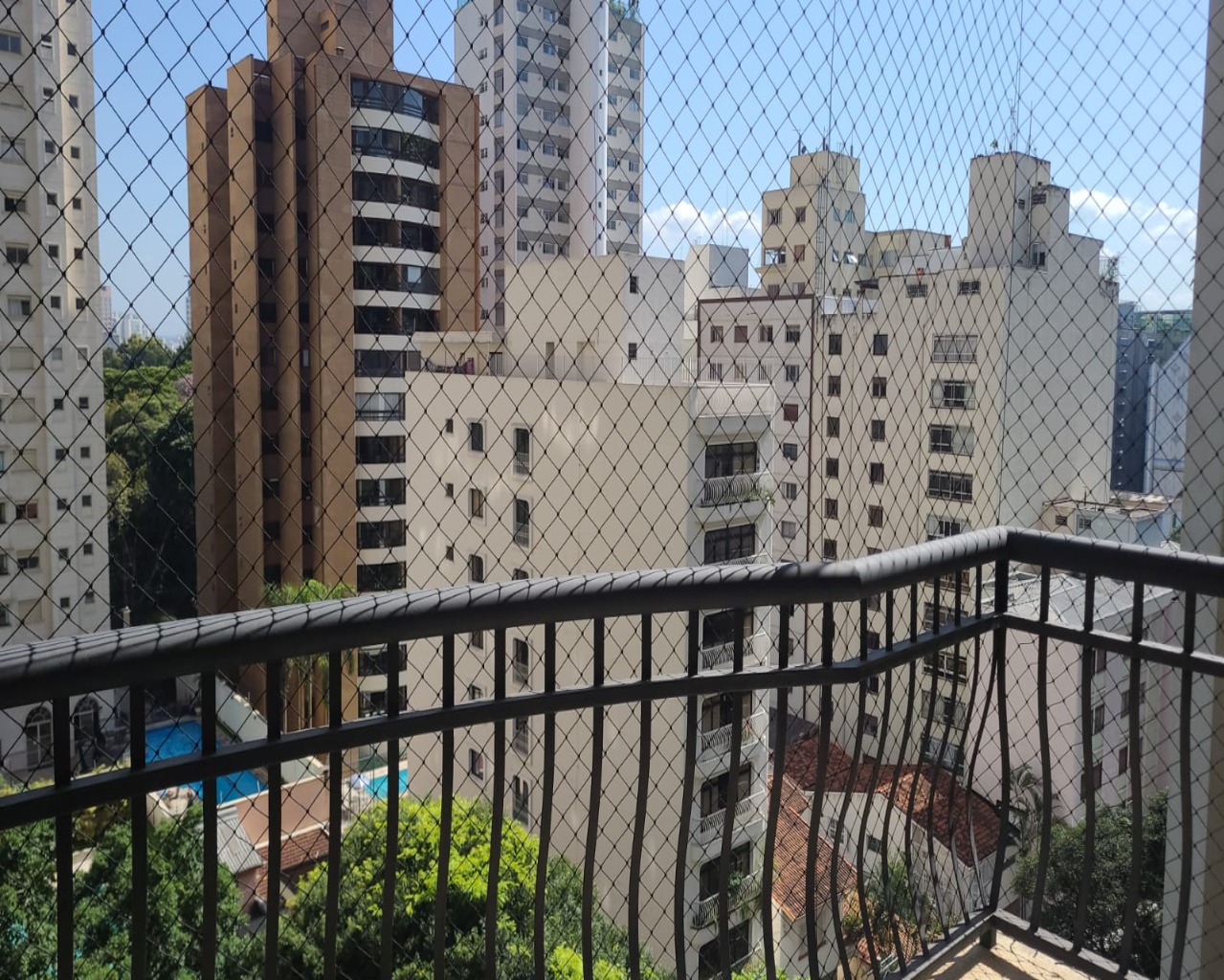 Apartamento para alugar com 3 quartos, 245m² - Foto 19