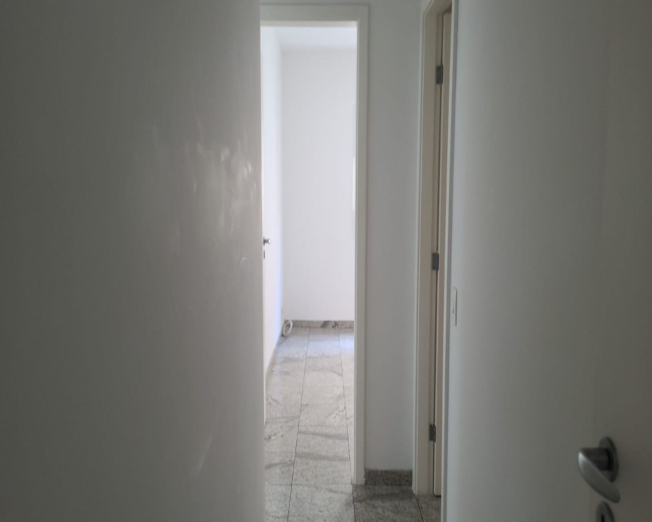 Apartamento para alugar com 3 quartos, 245m² - Foto 7