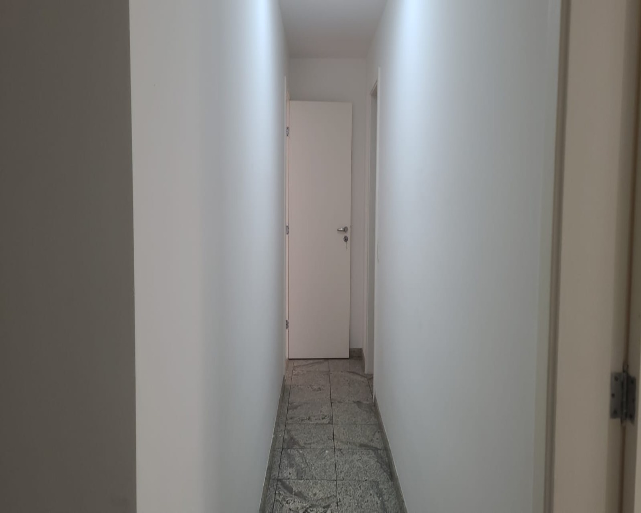 Apartamento para alugar com 3 quartos, 245m² - Foto 8