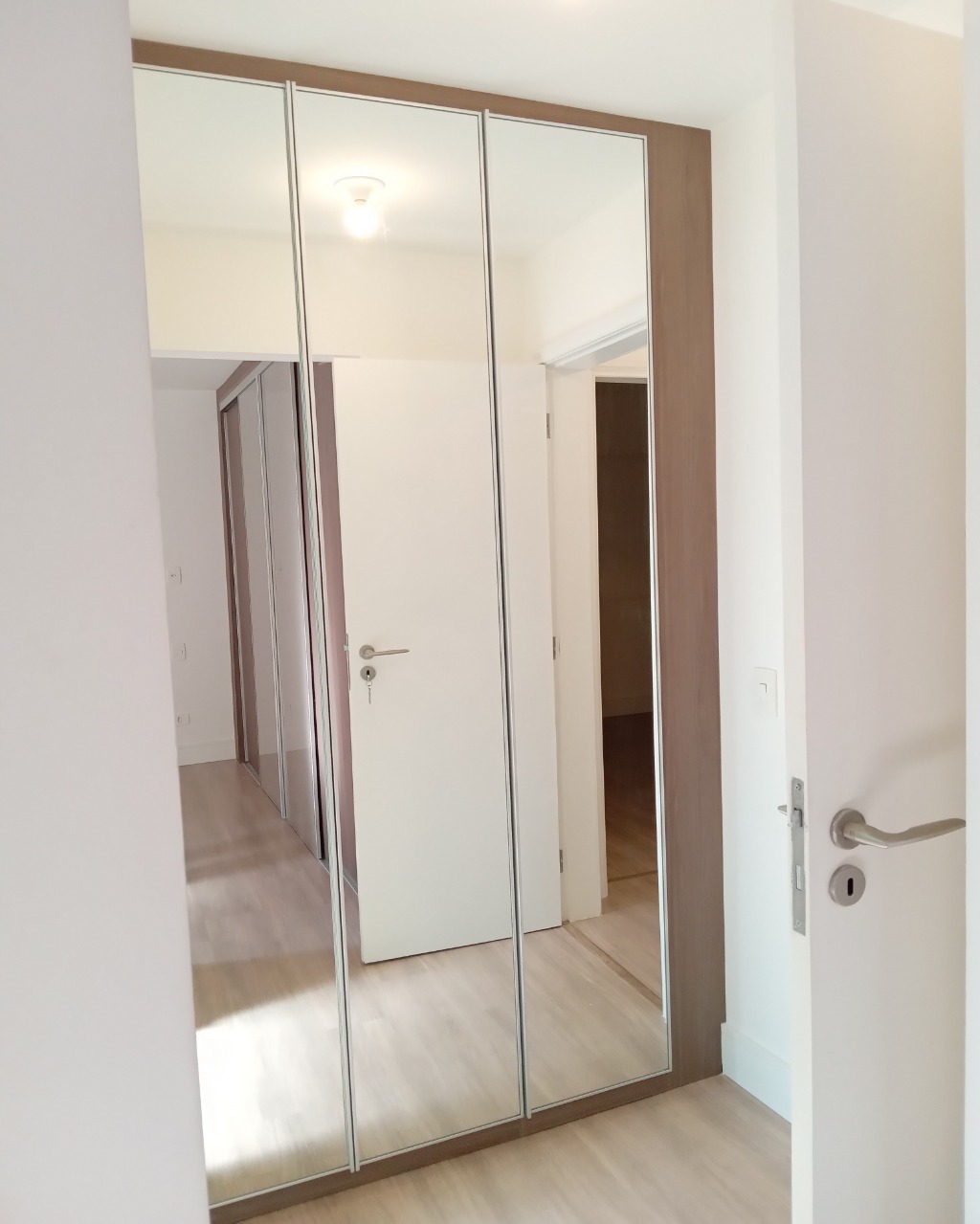 Apartamento para alugar com 3 quartos, 130m² - Foto 25