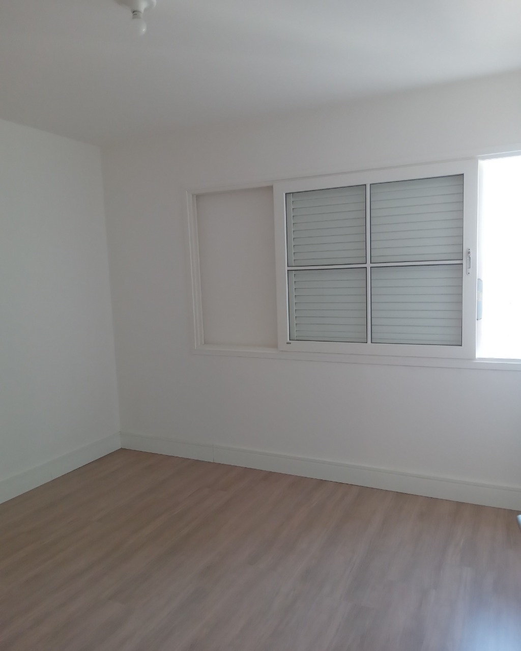 Apartamento para alugar com 3 quartos, 130m² - Foto 33