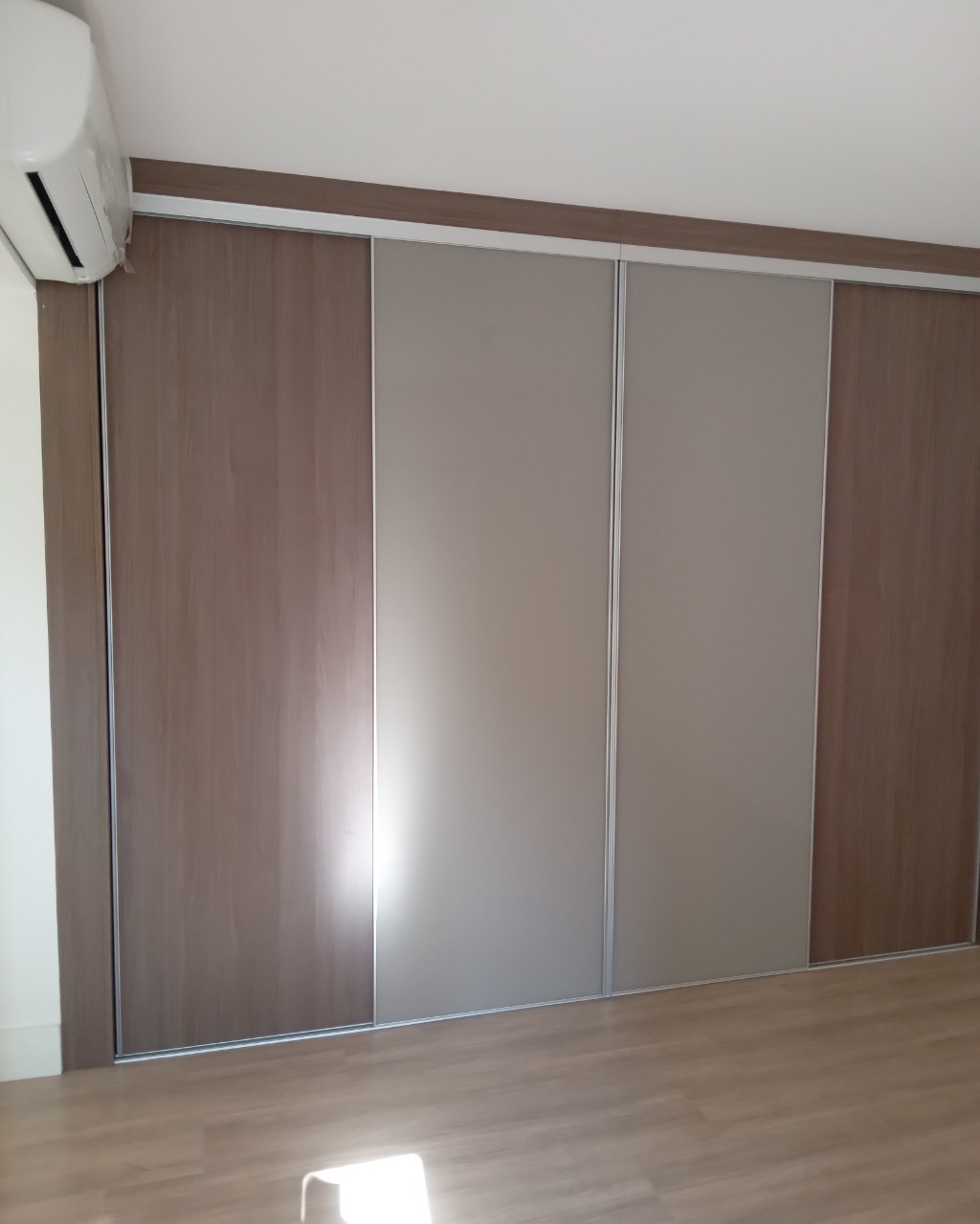 Apartamento para alugar com 3 quartos, 130m² - Foto 27