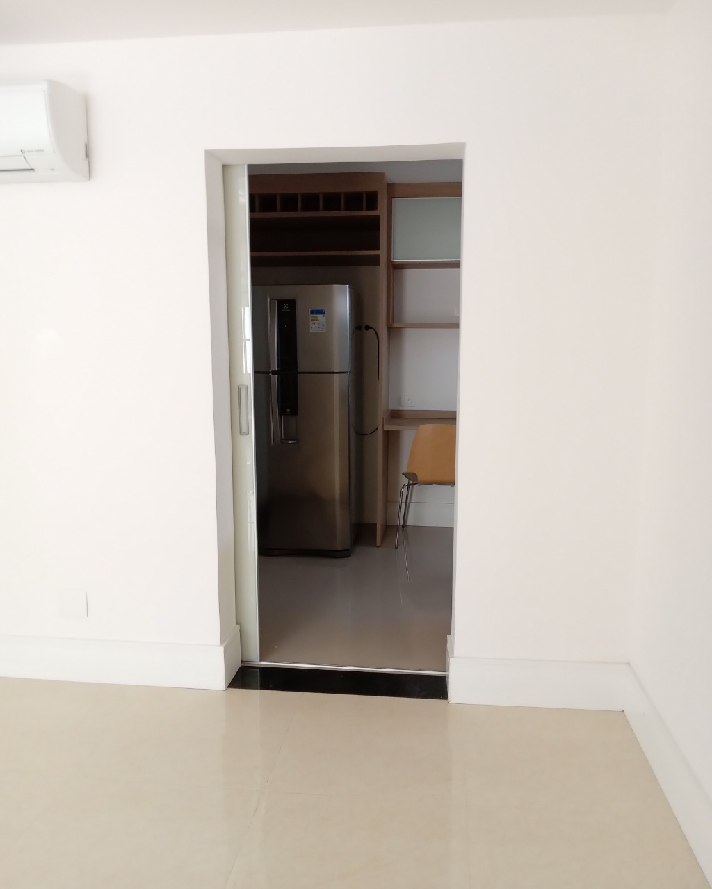 Apartamento para alugar com 3 quartos, 130m² - Foto 34