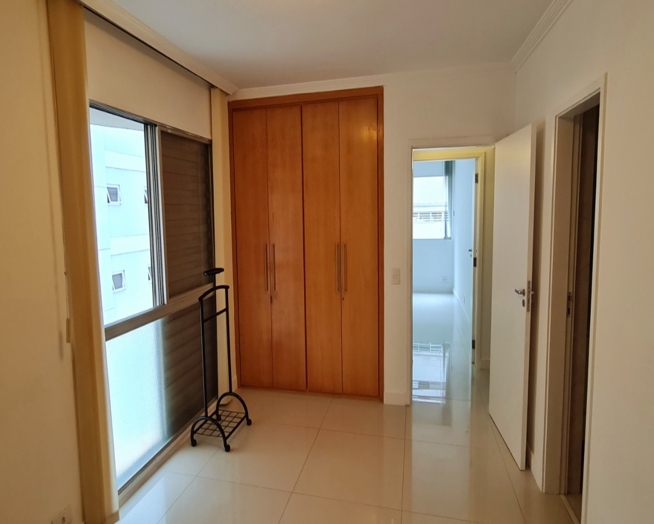 Apartamento à venda com 4 quartos, 151m² - Foto 27