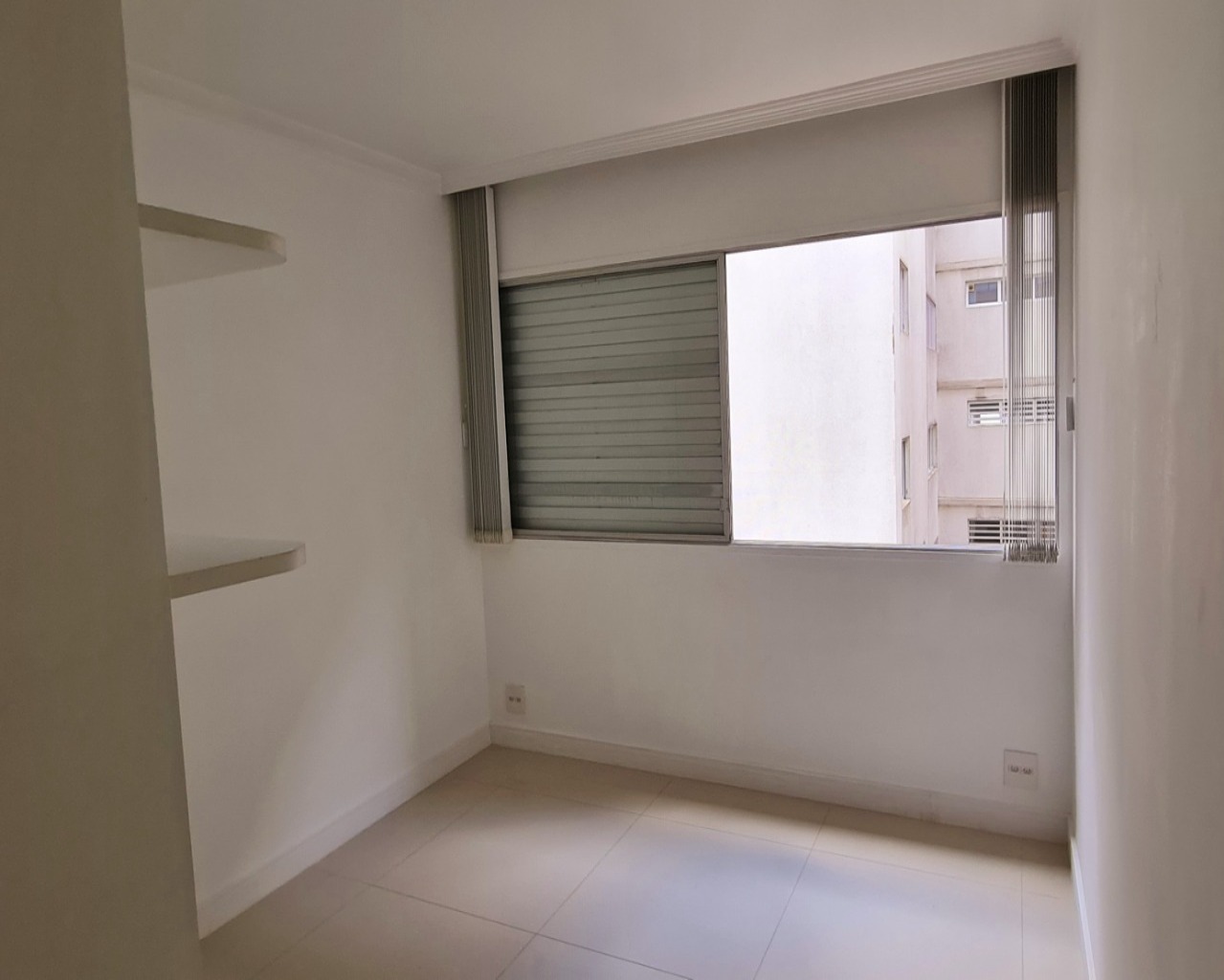 Apartamento à venda com 4 quartos, 151m² - Foto 31