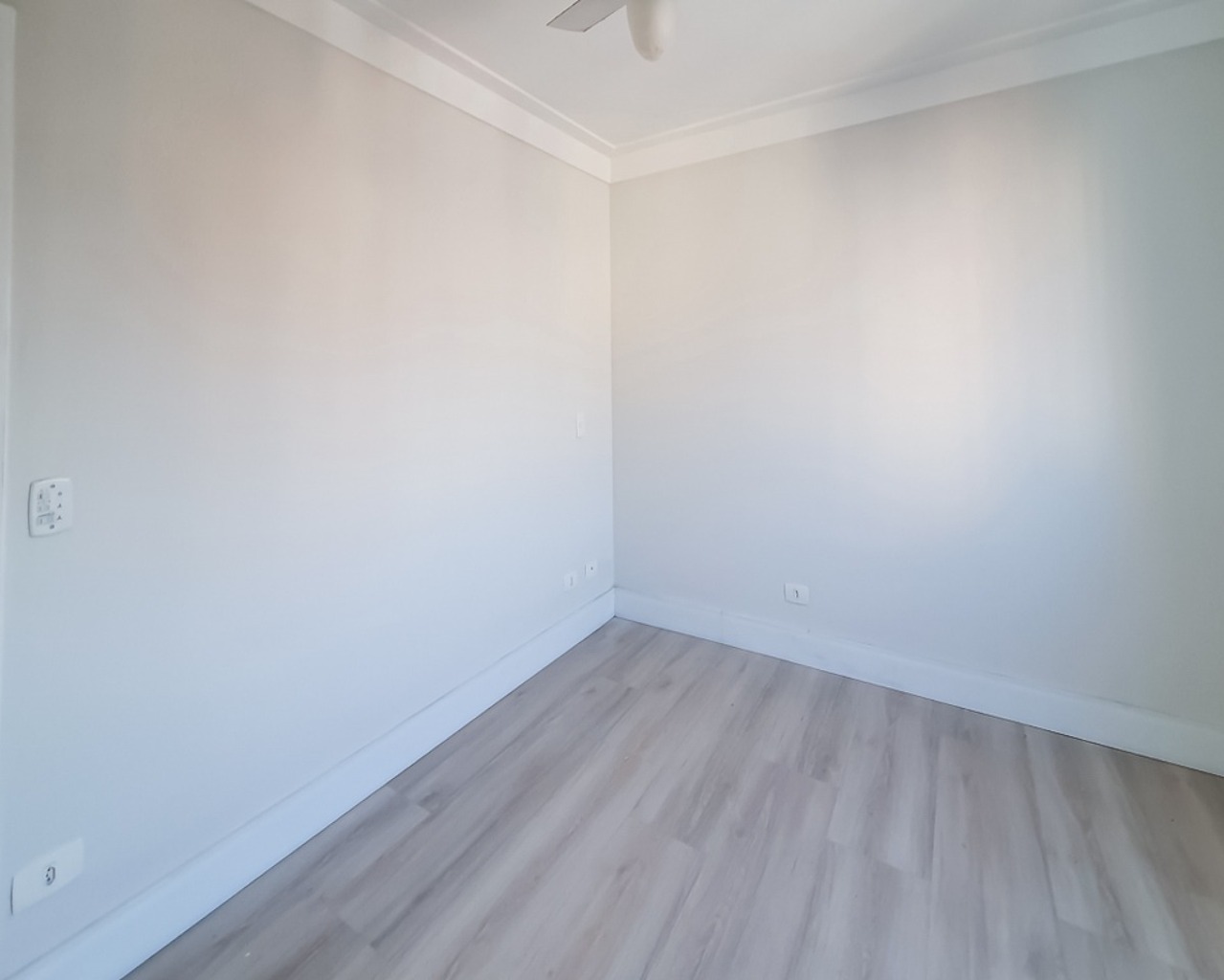 Apartamento para alugar com 1 quarto, 45m² - Foto 10