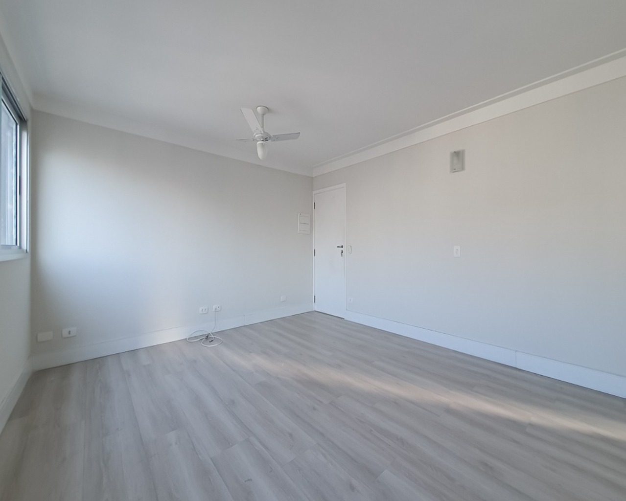 Apartamento para alugar com 1 quarto, 45m² - Foto 18