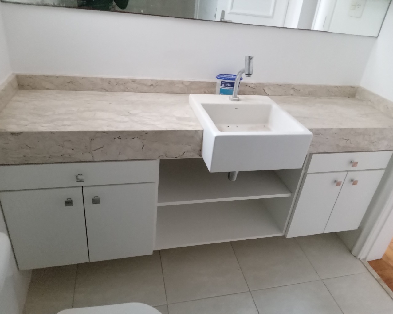 Apartamento para alugar com 3 quartos, 130m² - Foto 39