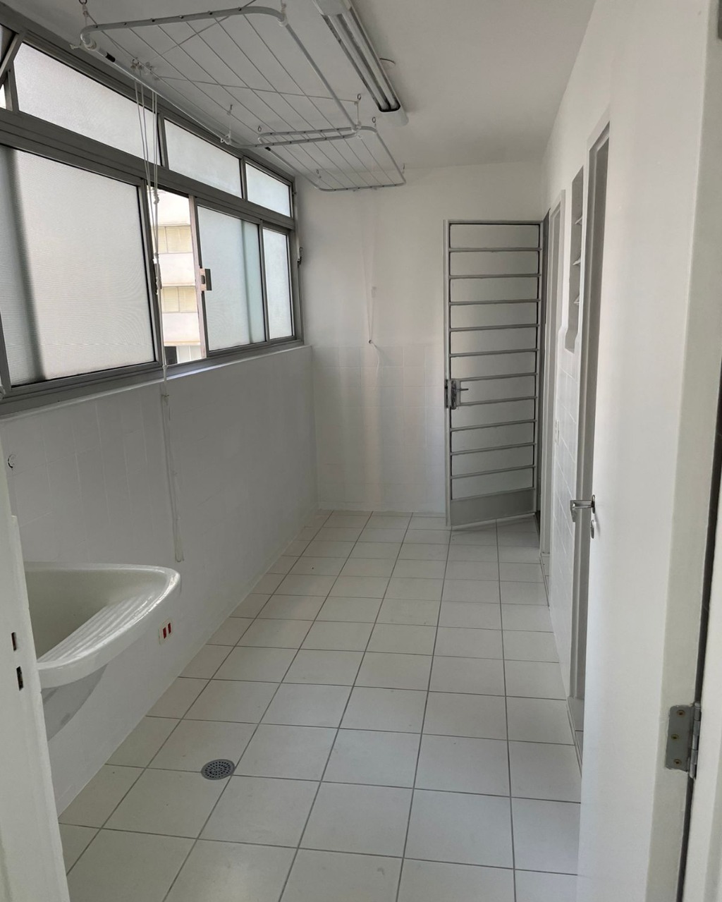 Apartamento para alugar com 3 quartos, 175m² - Foto 8