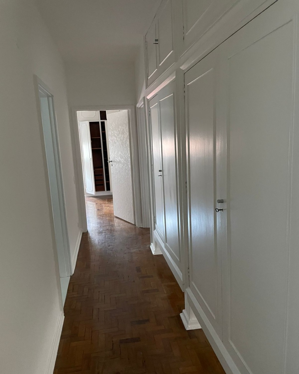 Apartamento para alugar com 3 quartos, 175m² - Foto 7