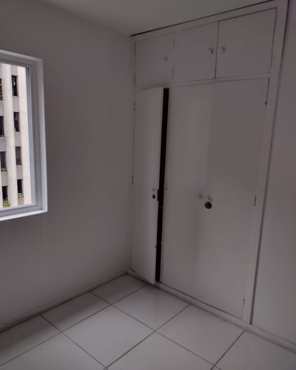 Apartamento para alugar com 3 quartos, 157m² - Foto 14