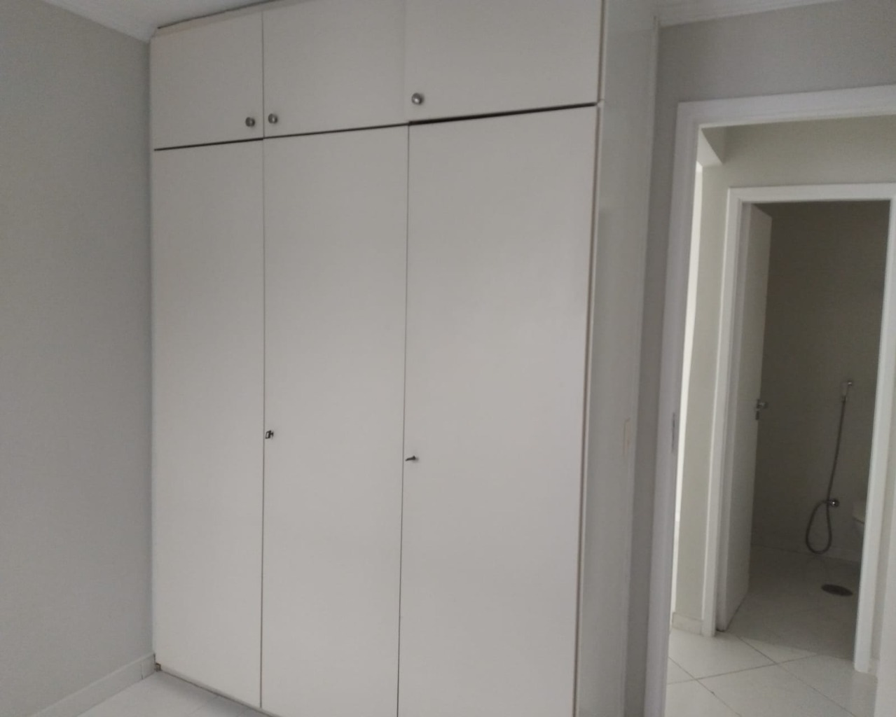 Apartamento à venda com 2 quartos, 70m² - Foto 18