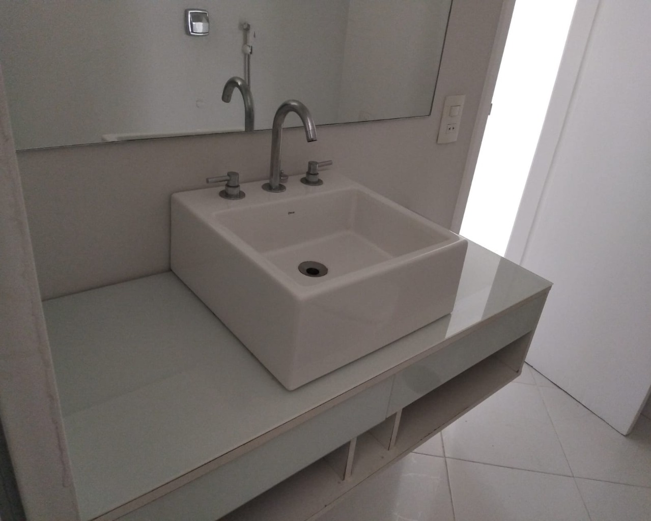 Apartamento à venda com 2 quartos, 70m² - Foto 14