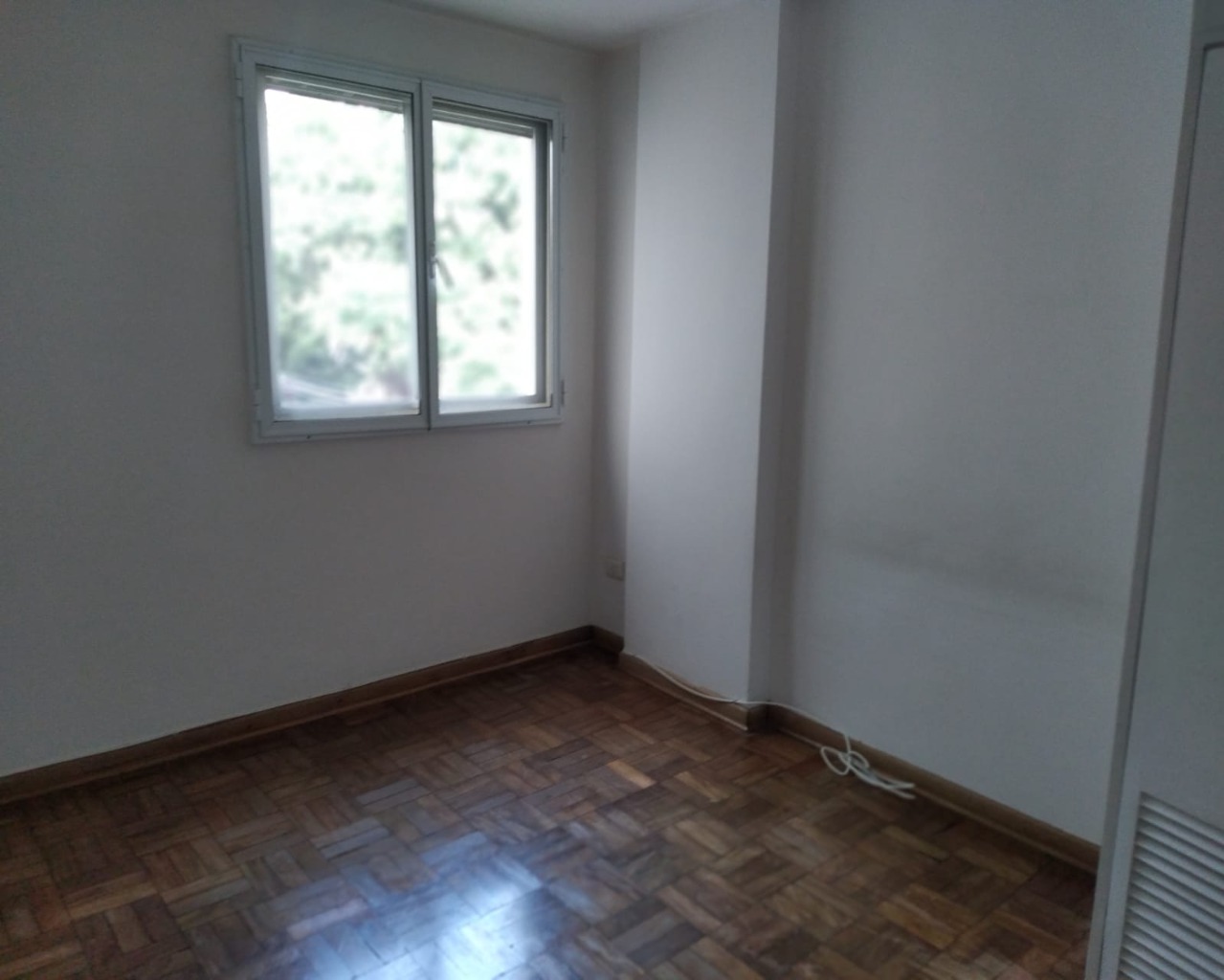 Apartamento à venda com 2 quartos, 70m² - Foto 9