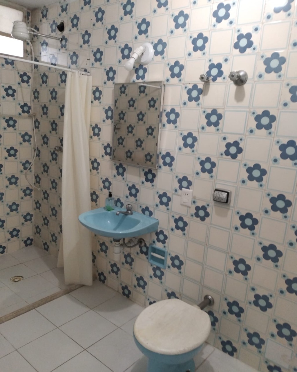 Apartamento à venda com 2 quartos, 70m² - Foto 10