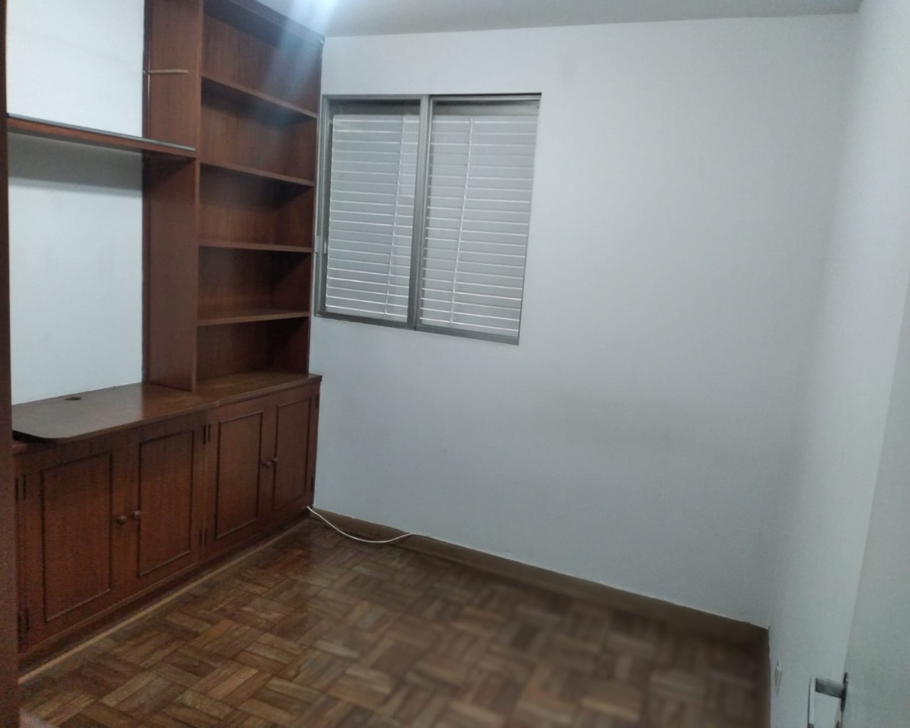 Apartamento à venda com 2 quartos, 70m² - Foto 6