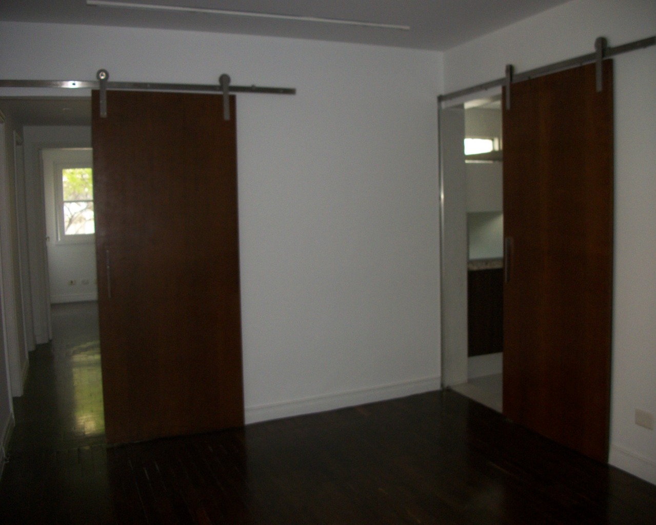 Apartamento para alugar com 3 quartos, 130m² - Foto 4