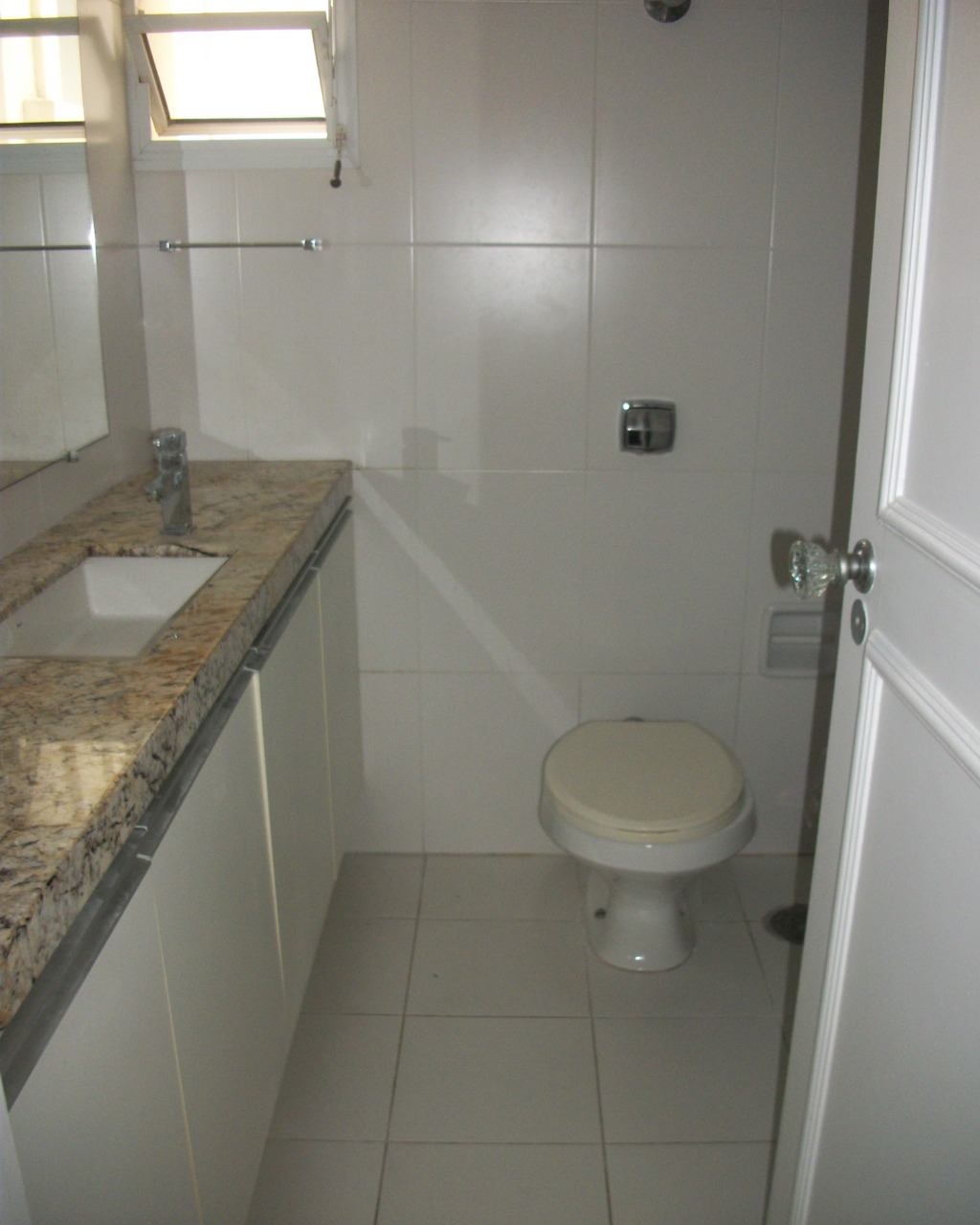 Apartamento para alugar com 3 quartos, 130m² - Foto 10