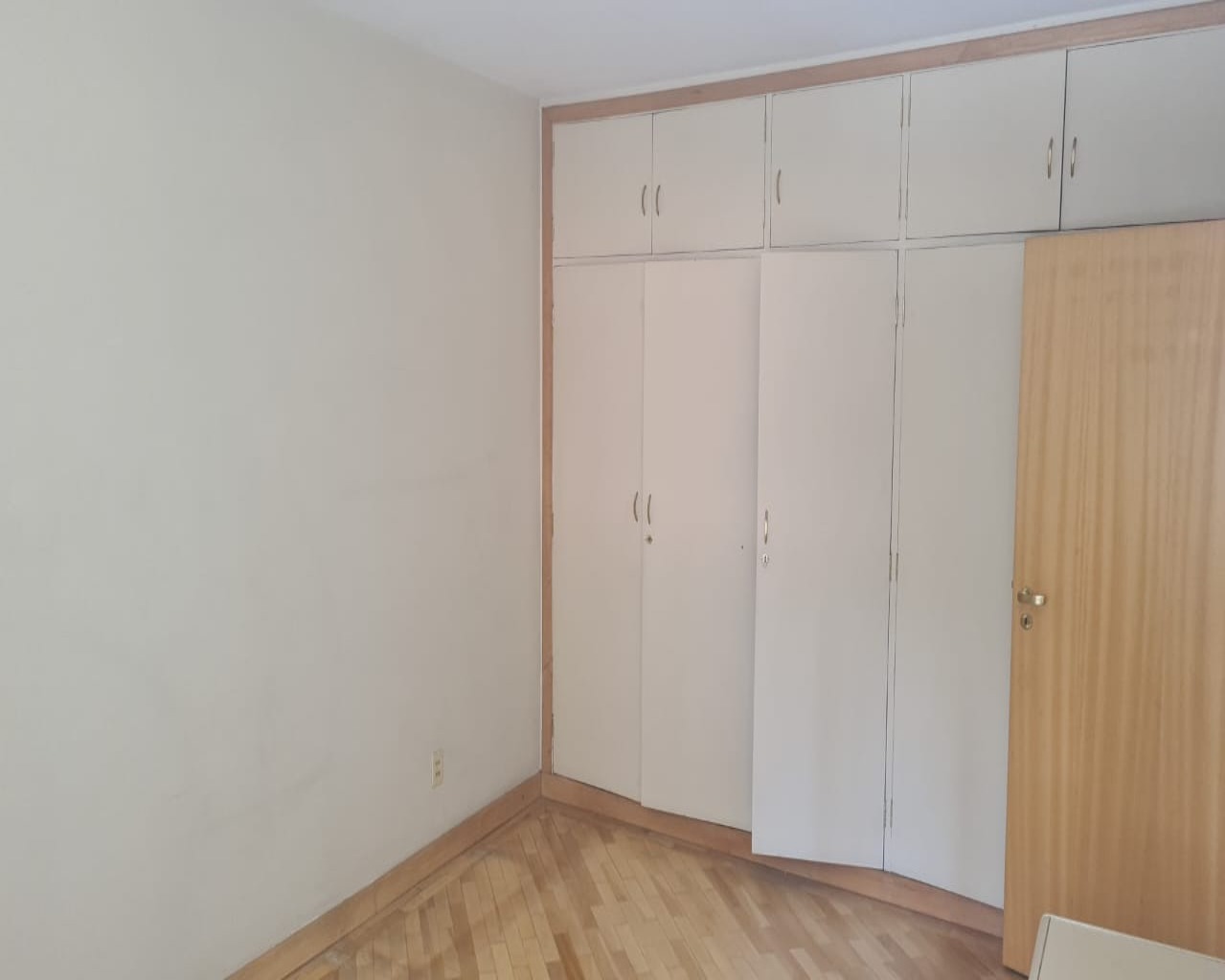 Apartamento para alugar com 2 quartos, 102m² - Foto 14