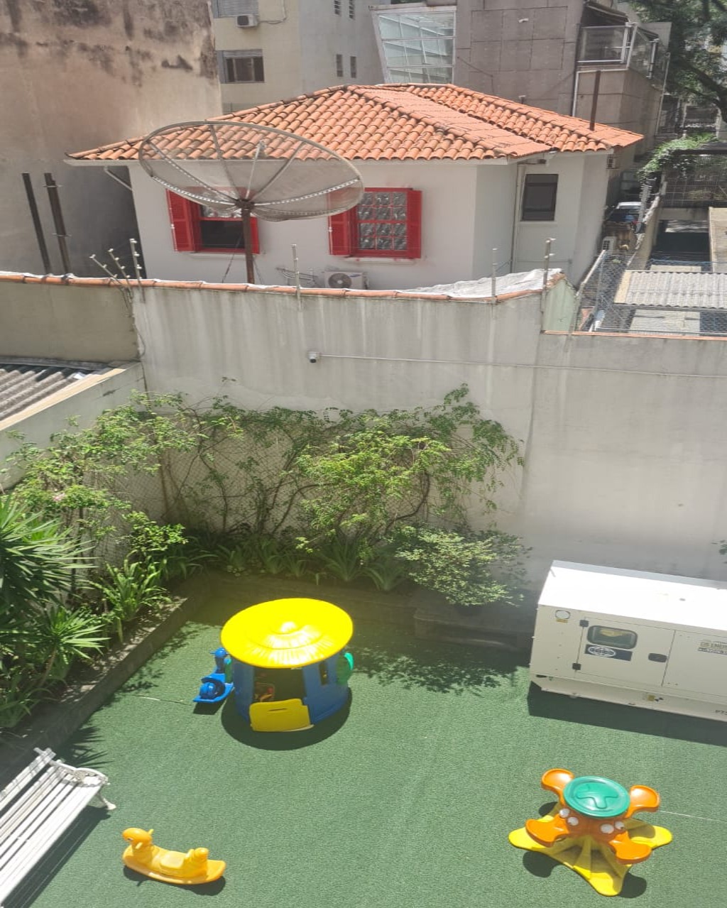 Apartamento para alugar com 2 quartos, 102m² - Foto 6