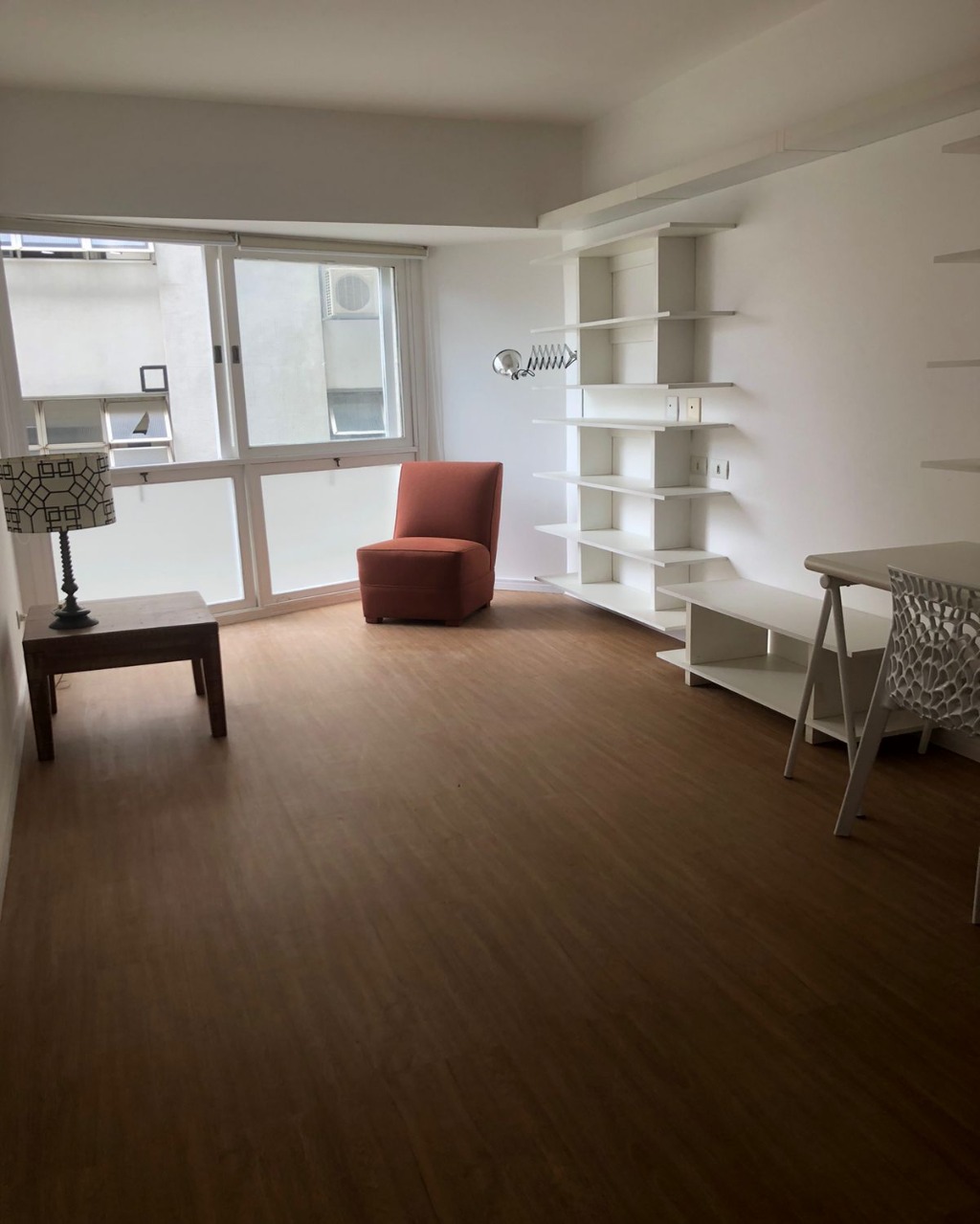 Apartamento para alugar com 1 quarto, 50m² - Foto 1