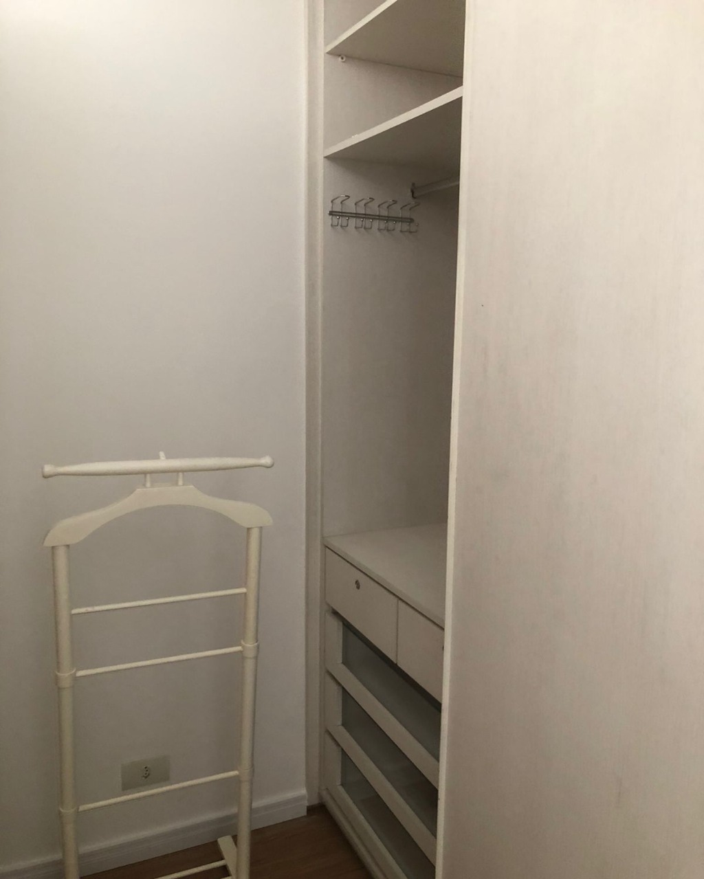 Apartamento para alugar com 1 quarto, 50m² - Foto 11