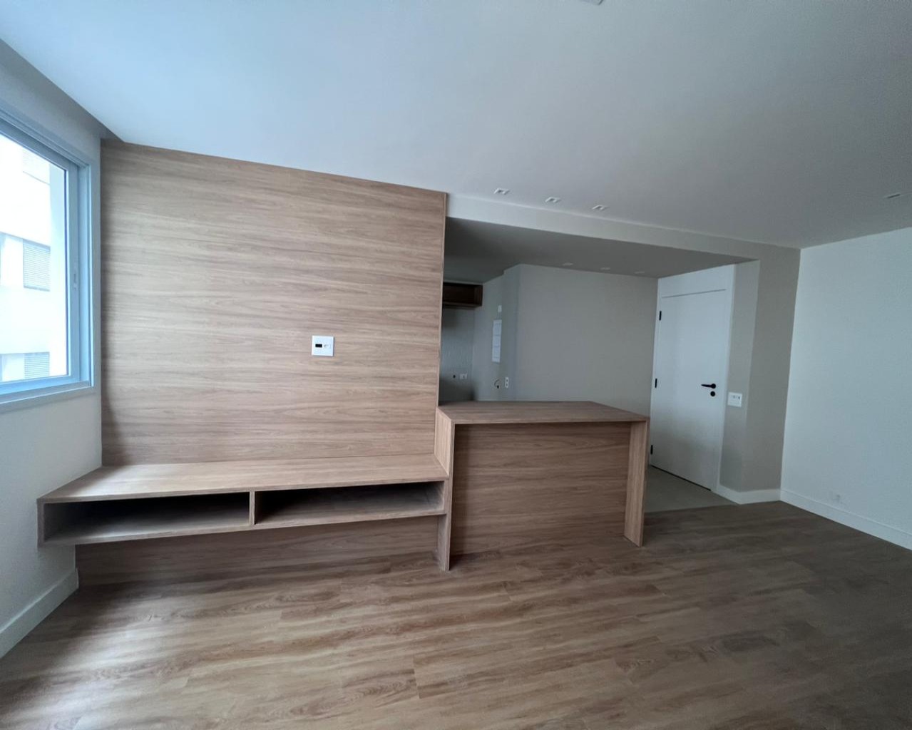 Apartamento para alugar com 2 quartos, 70m² - Foto 2