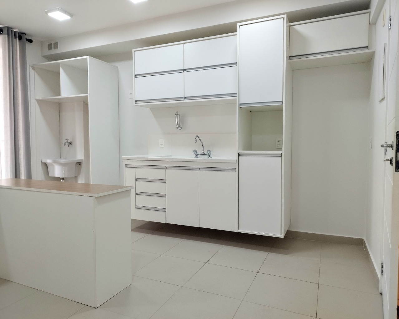 Apartamento para alugar com 1 quarto, 45m² - Foto 6