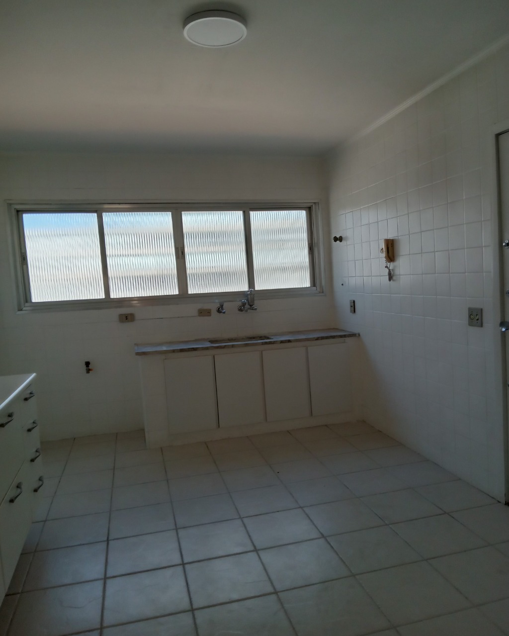 Apartamento para alugar com 3 quartos, 130m² - Foto 25