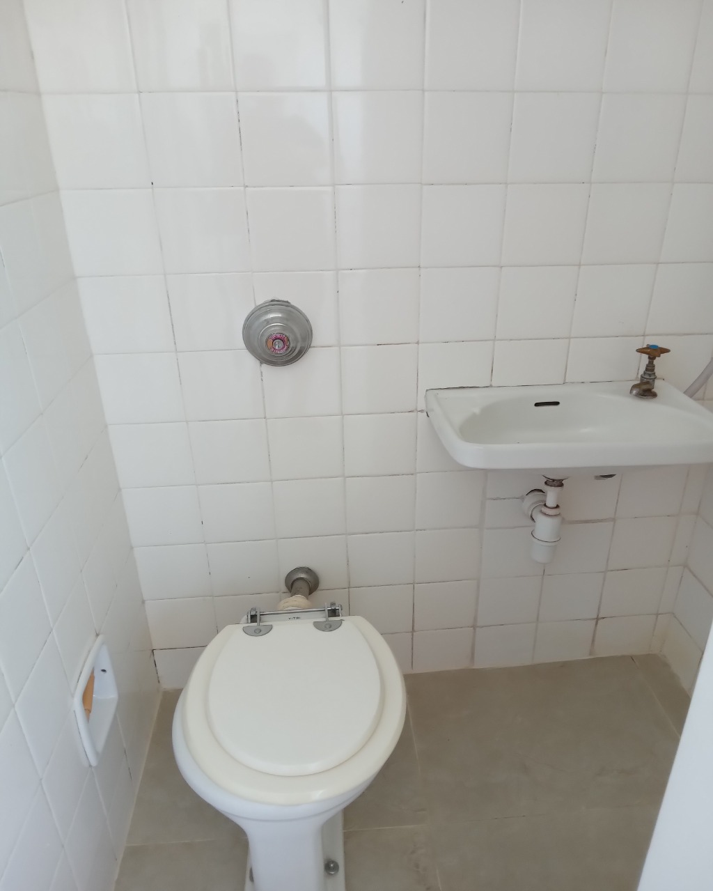 Apartamento para alugar com 3 quartos, 130m² - Foto 32