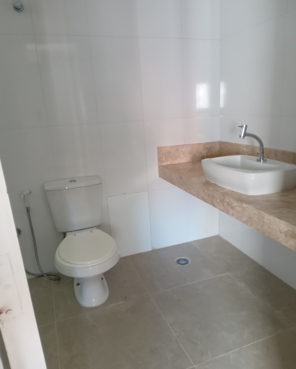 Apartamento para alugar com 3 quartos, 130m² - Foto 18