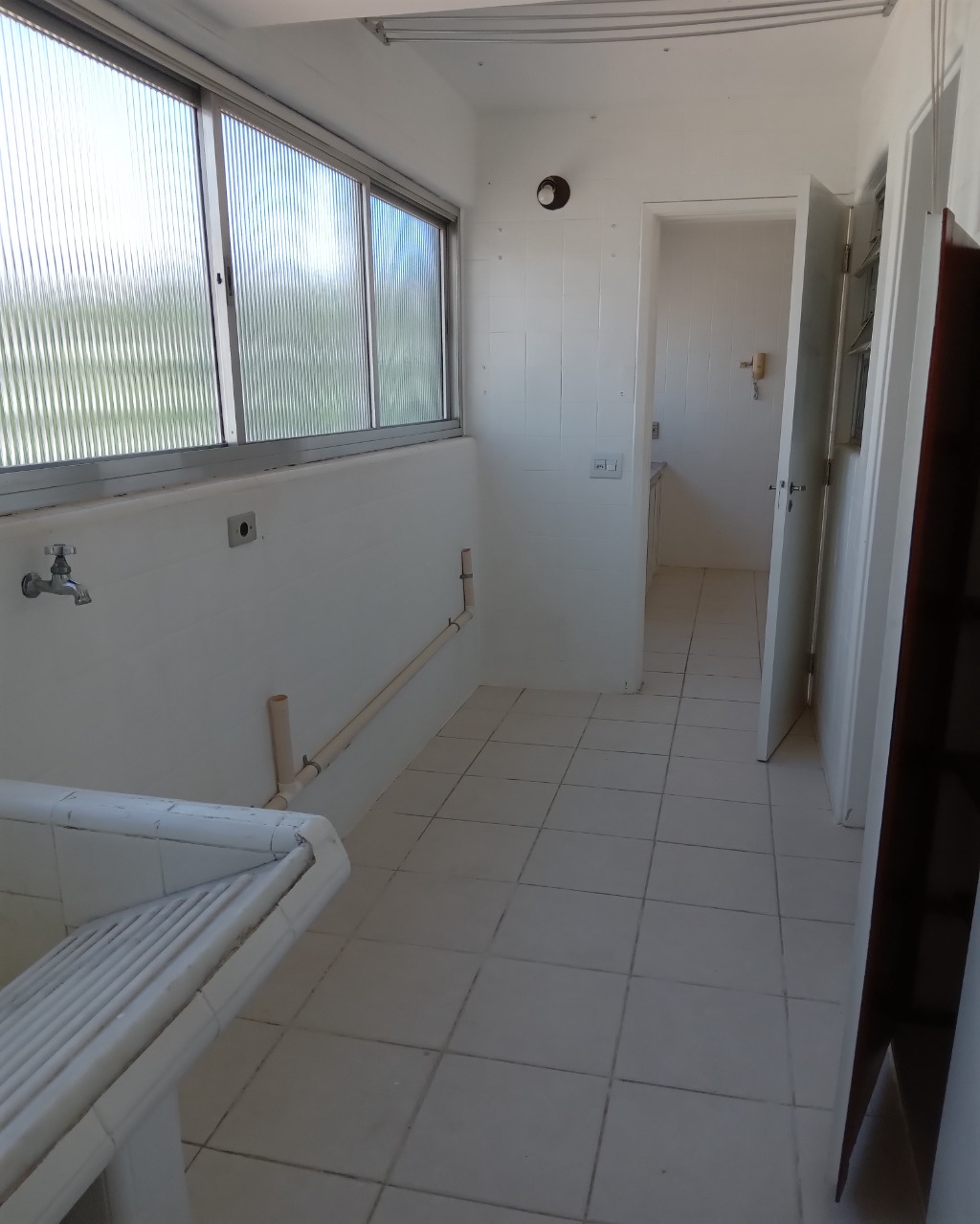 Apartamento para alugar com 3 quartos, 130m² - Foto 34