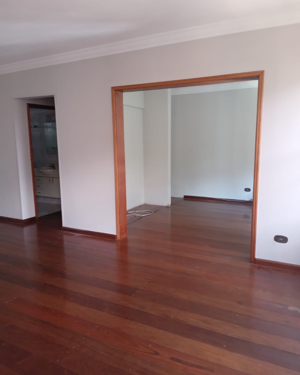 Apartamento para alugar com 3 quartos, 110m² - Foto 6