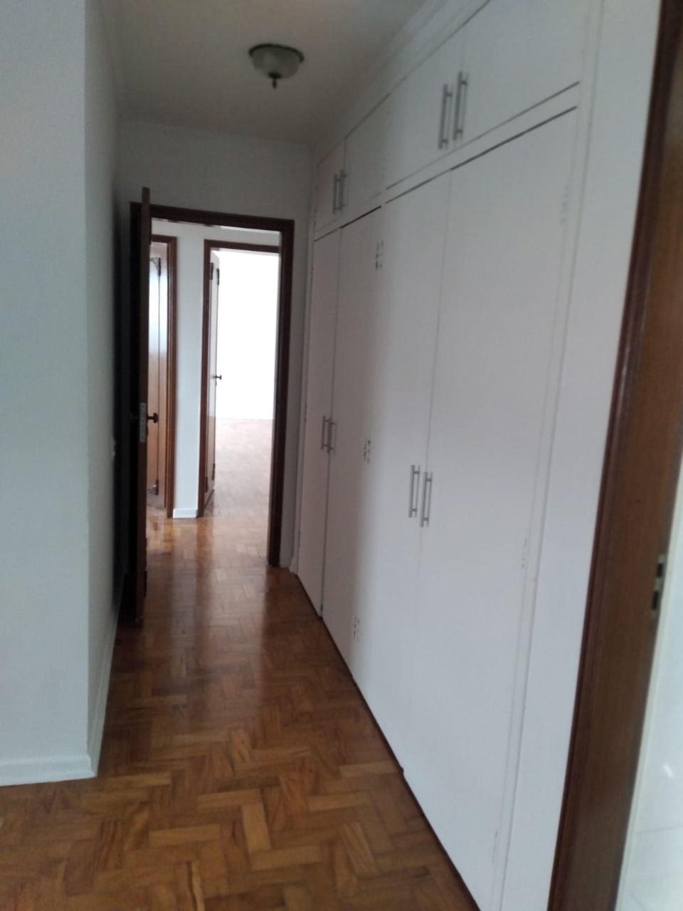 Apartamento para alugar com 3 quartos, 129m² - Foto 23