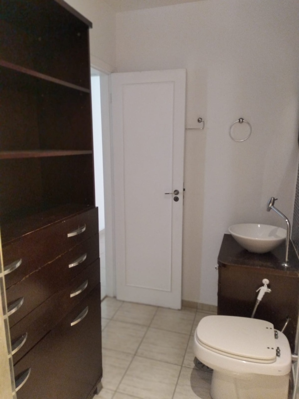 Apartamento para alugar com 2 quartos, 70m² - Foto 18