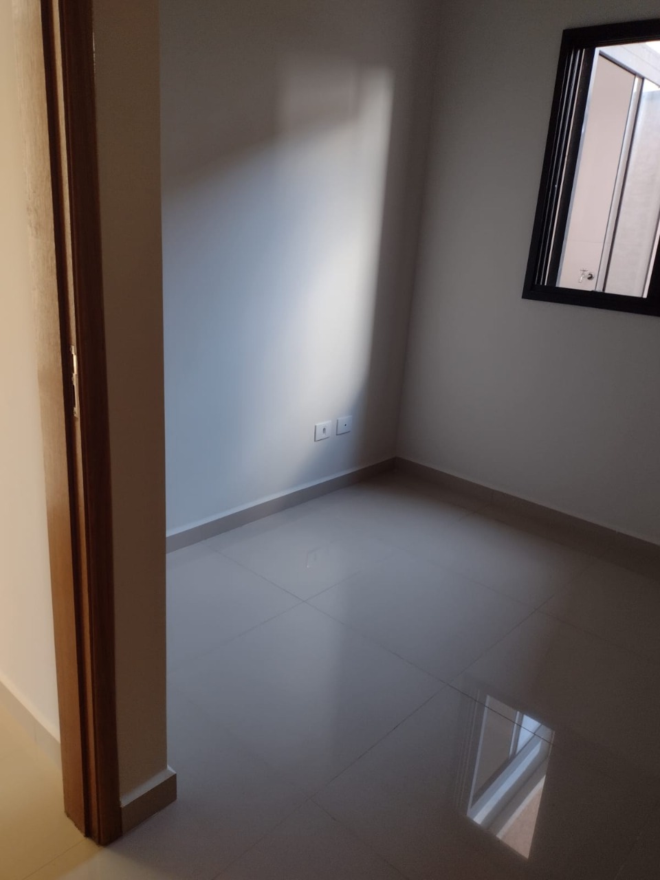 Apartamento à venda com 2 quartos, 42m² - Foto 3