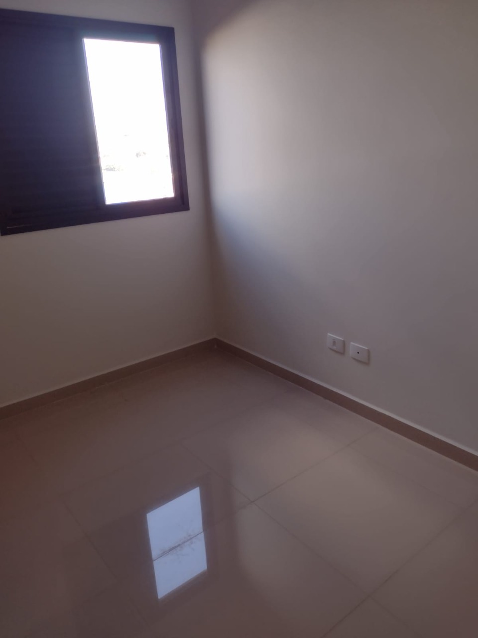 Apartamento à venda com 2 quartos, 42m² - Foto 2