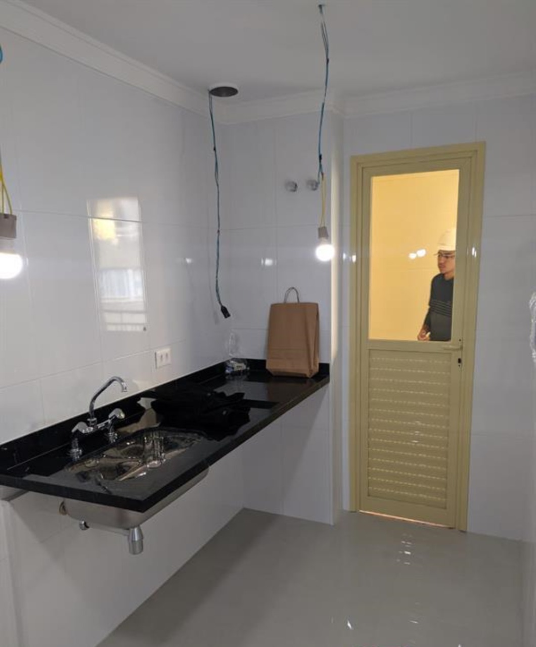 Apartamento à venda com 2 quartos, 66m² - Foto 13