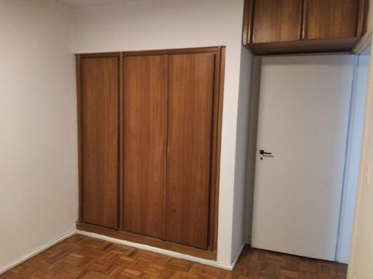 Apartamento para alugar com 2 quartos, 80m² - Foto 9