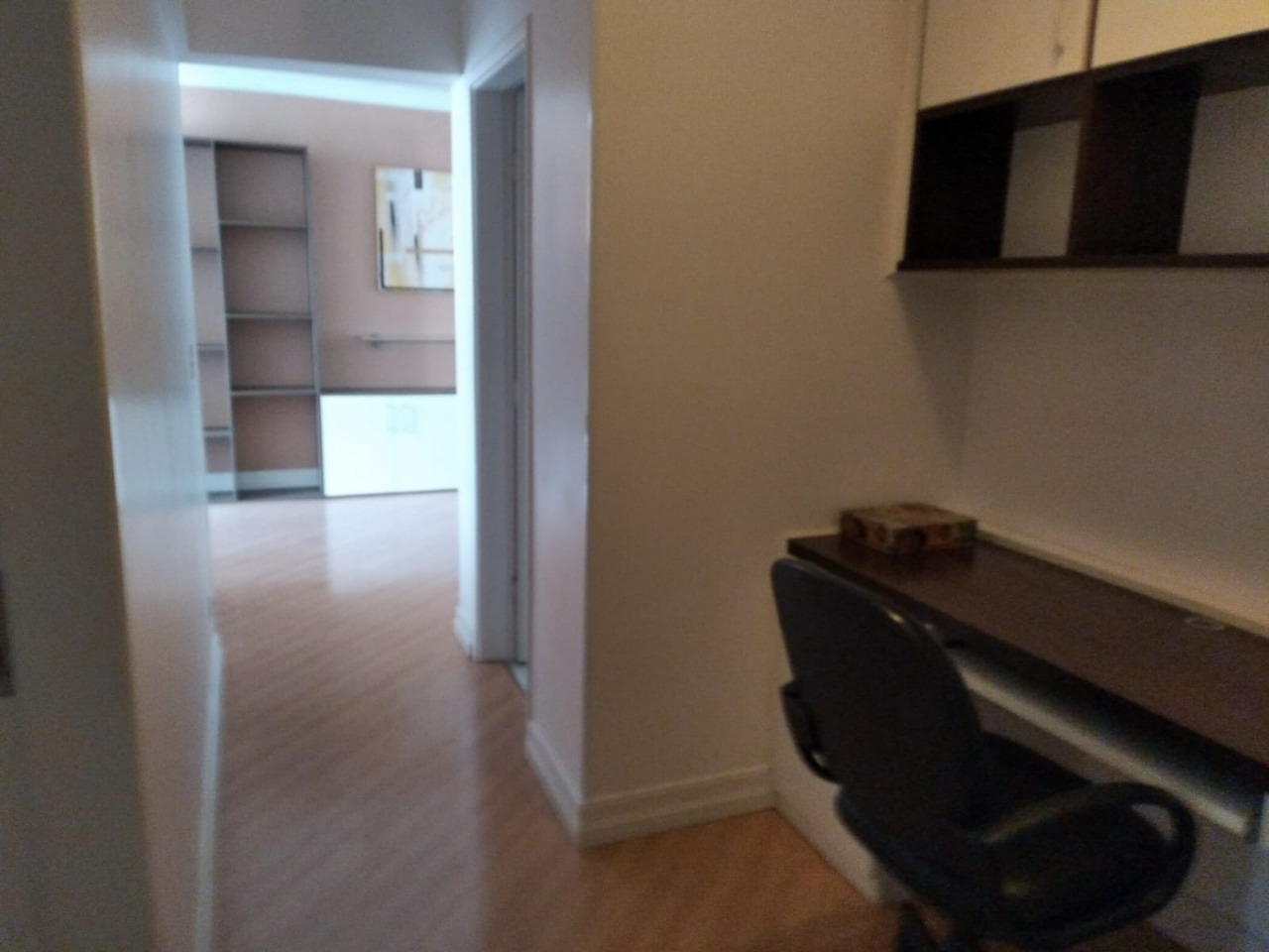 Apartamento para alugar com 3 quartos, 110m² - Foto 17