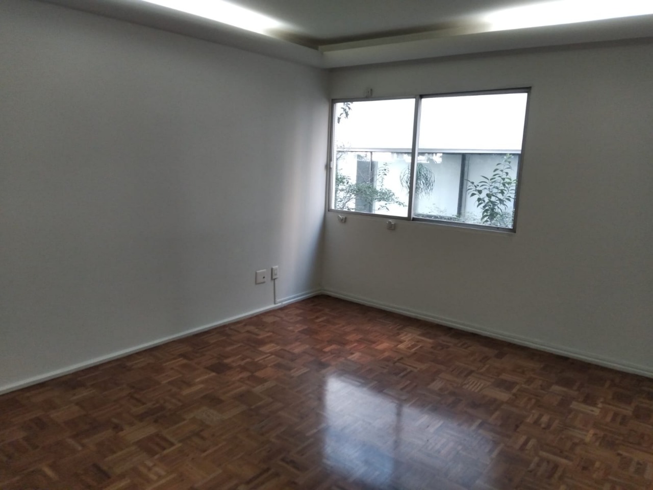 Apartamento para alugar com 2 quartos, 80m² - Foto 1