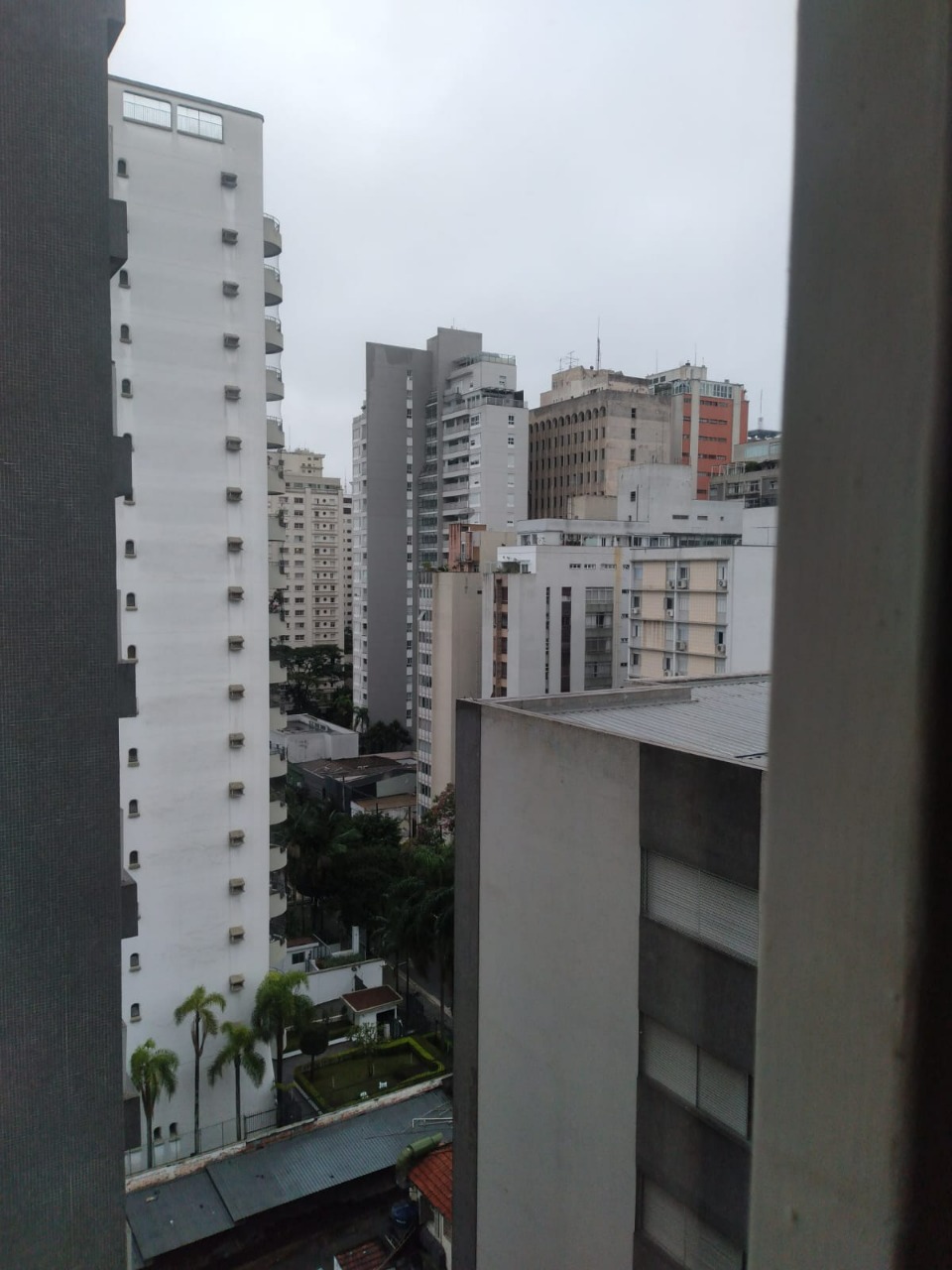 Apartamento para alugar com 1 quarto, 58m² - Foto 1